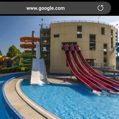 Perfect Apartma - - Free Parking!